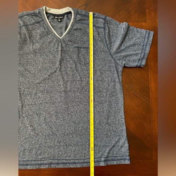 DISTORTION Men's Blue V-Neck Shirt SIZE XL - Picture 5 of 8